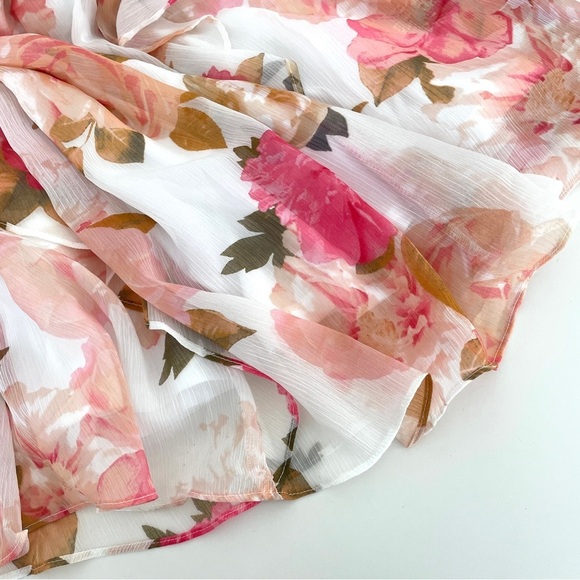 Karl Lagerfeld Paris Floral Chiffon Tiered Ruffle Maxi
Dress - Picture 11 of 11